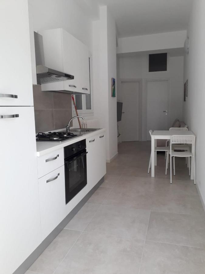 B&B Lido Apartament 10A Чивитанова-Марке Экстерьер фото